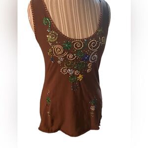 BCBGmaxazria size large tank excellent  condition cute rip